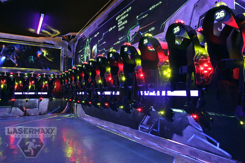 GYŐR: Lasermaxx a ParaParkban